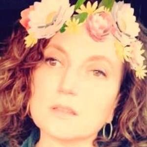 Meet your Posher, Michele